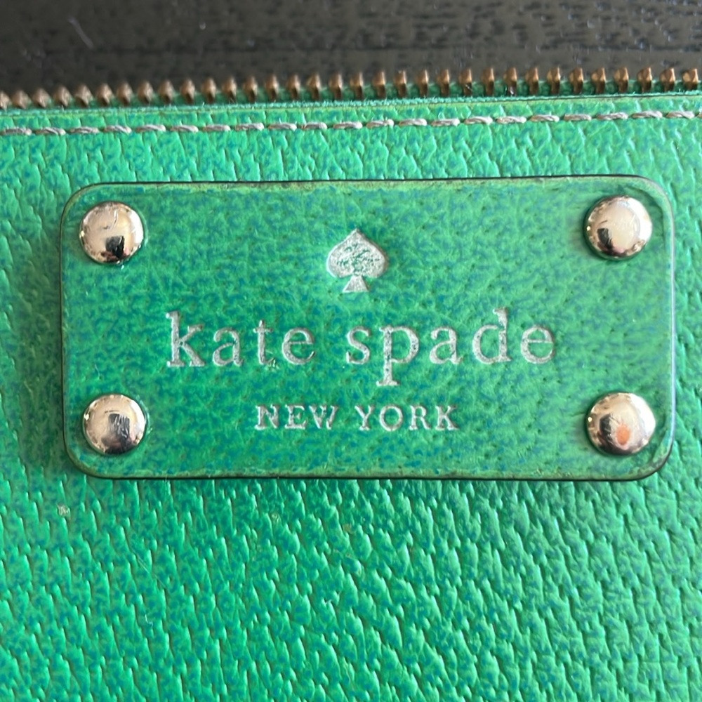 Kate Spade Wallet - Picture 7 of 10